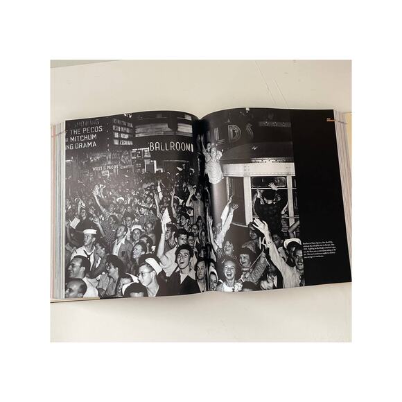 Vintage First Edition coffee table book, "Century" Peter Jennings Todd Brewster - Picture 7 of 9